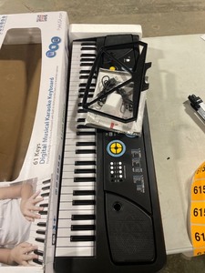 lot 61572 image: Portable Digital Piano Keyboard w Rechargeable Battery & Microphone (61 Keys)