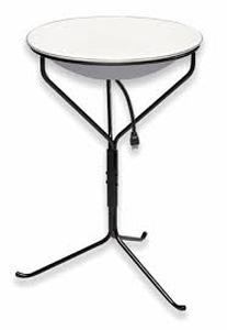 lot 61527 image: API Heated Bird Bath w Stand