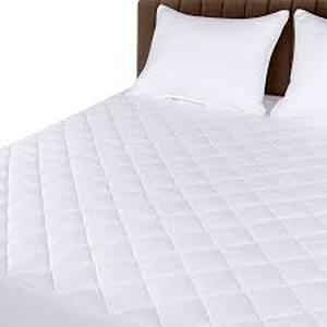 lot 61531 image: Oversized padded fitted sheet King