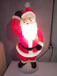 lot 562 image: Lighted Santa Blow Mold - Empire