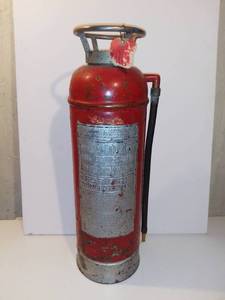lot 506 image: Vintage Dayton Fire Extinguisher