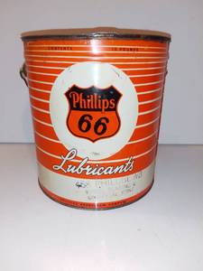 lot 521 image: Phillips 66 Lubricant Can