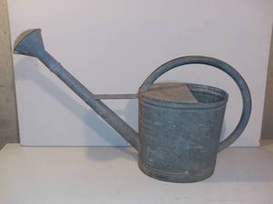 lot 535 image: Antique Schneiderkanne 8L Galvanized Watering Can