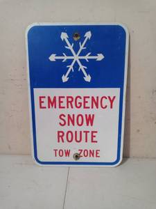 lot 1206 image: Metal Emergency Snow Route Sign