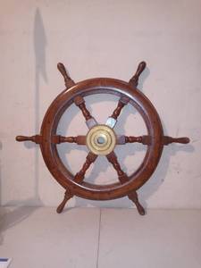lot 1221 image: Vintage Solid Wood And Brass Boat Steering Wheel