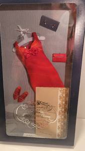 lot 3039 image: The Franklin Mint Diana The Peoples Princess Portrait Doll The High Fasion Red Dress with Bow Ensemble for Diana