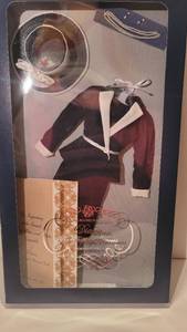 lot 3040 image: The Franklin Mint Diana The Peoples Princess Portrait Doll. The Inspecting of the Gaurd Navy Blue and White Ensemble For Diana