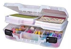 lot 8454 image: ArtBin Quick View With Lift Out Tray 15x15