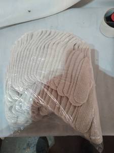 lot 3386 image: Lot of Tan Work Gloves