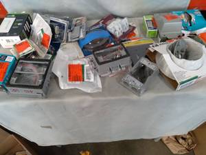 lot 3409 image: Large Electrical Supply Lot