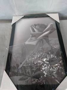 lot 3410 image: Americanflat 12x18 Poster Frame, Black