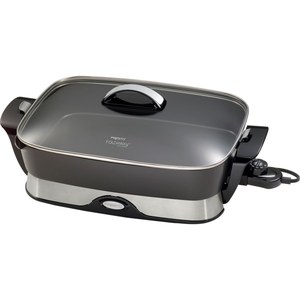 lot 3555 image: Presto 16 Electric Skillet