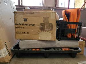lot 3935 image: Bargain Pallet