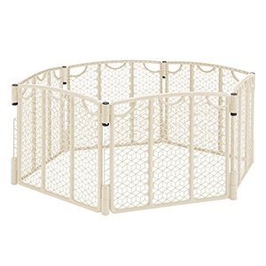lot 48707 image: Evenflo Versatile Play Space