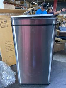lot 4516 image: iTouchless Sensor Trash Can