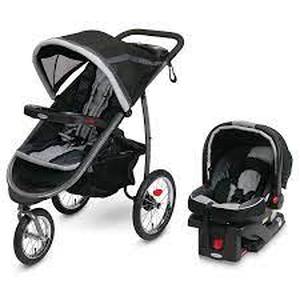 lot 4557 image: Graco FastAction Fold Jogger Travel System