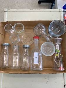 lot 6 image: Misc Glassware Lot