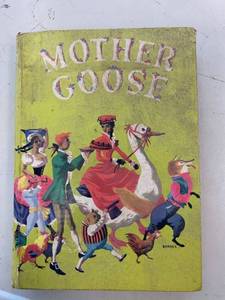 lot 85 image: Vintage Mother Goose Storybook