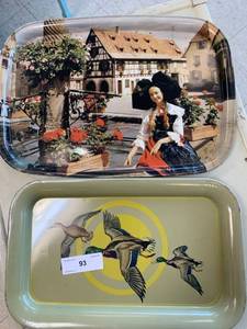 lot 93 image: Vintage Tin Trays