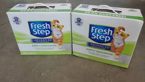 lot 11912 image: Lot of 2 Fresh Step Advanced Simply Unscented Clumping Cat Litter - 18.5 Pounds