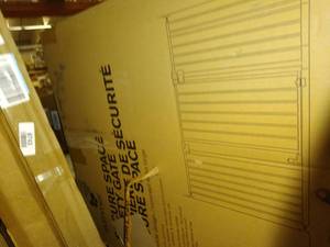 lot 8744 image: Summer Infant Secure Space Extra-Wide Safety Gate Grey Extra Wide