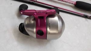 lot 9631 image: Two Zebco 33 HimHer Fishing Poles