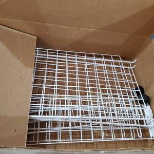 lot 1384 image: WHITE WIRE RACK WITH WHEELS SMALL