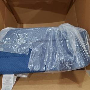 lot 1422 image: 3 BLUE CUSHIONS