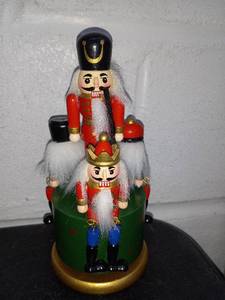 lot 1705 image: Nutcracker Decoration