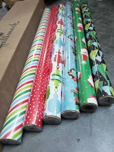 lot 1766 image: Assorted Holiday Gift Wrap