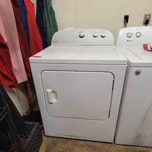 lot 33596 image: Whirlpool Dryer (#WED4815EW1)