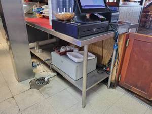 lot 33659 image: Stainless Steel Work Station - CONTENTS ARE NOT INCLUDED