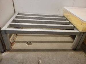 lot 59005 image: Dunage Rack 48 X 30 x 2ft