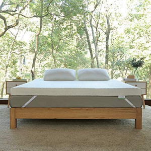 lot 3469 image: Novilla Mattress Topper Queen, Pressure Relieving, with Washable Bamboo Cover, Queen Size