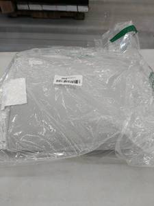 lot 1013 image: Crib Wrap