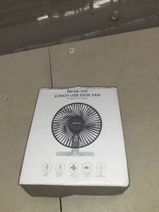 lot 1091 image: OPOLAR 6 USB Desk Fan, Quiet and Powerful, Small Office Desktop Table Fan,,Silver