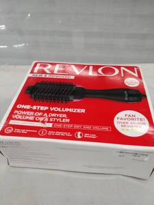 lot 1285 image: Revlon One-Step Hair Dryer and Volumizer Hot Air Brush, Black Blow Dryer