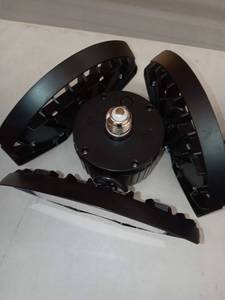lot 1332 image: LED Garage Ceiling Light NOT TESTED