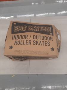 lot 1376 image: Epic Skates IndoorOutdoor Roller Skates Size9