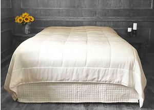 lot 663 image: Cream Down Filled Duvet Cover - 106x90