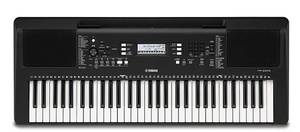 lot 623 image: Yamaha Digital Keyboard