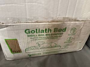 lot 1648 image: FurHaven Goliath Bed
