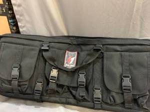 lot 20428 image: LuxHmox Tactical Bag
