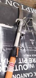 lot 10302 image: Fiskars 8ft pruner saw