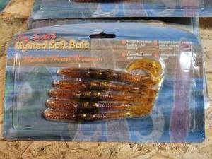 lot 198 image: RAY SCOTTS LIGHTED SOFT BAIT 6 WICKED WIRE WORMS (30 WORM LOT)