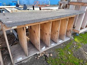 lot 295 image: RETIRED SHIPPINGSORTING TABLE