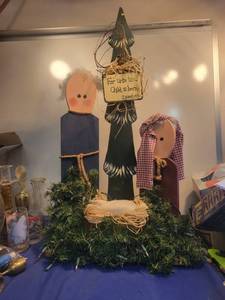 lot 4981 image: Wood nativity scenes lights did not come on