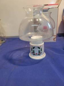 lot 4989 image: Holiday hurricane lamp