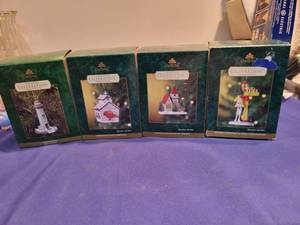 lot 5019 image: 4 daySpring Christmas celebration collection