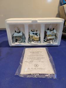 lot 5030 image: The Bradford edition of Thomas Kincaid Winner memories with certificate of authenticity